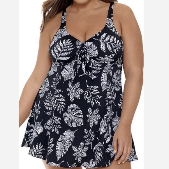 SWIM Solutions Bow Front One Piece Swimdress - Picture 1 of 8